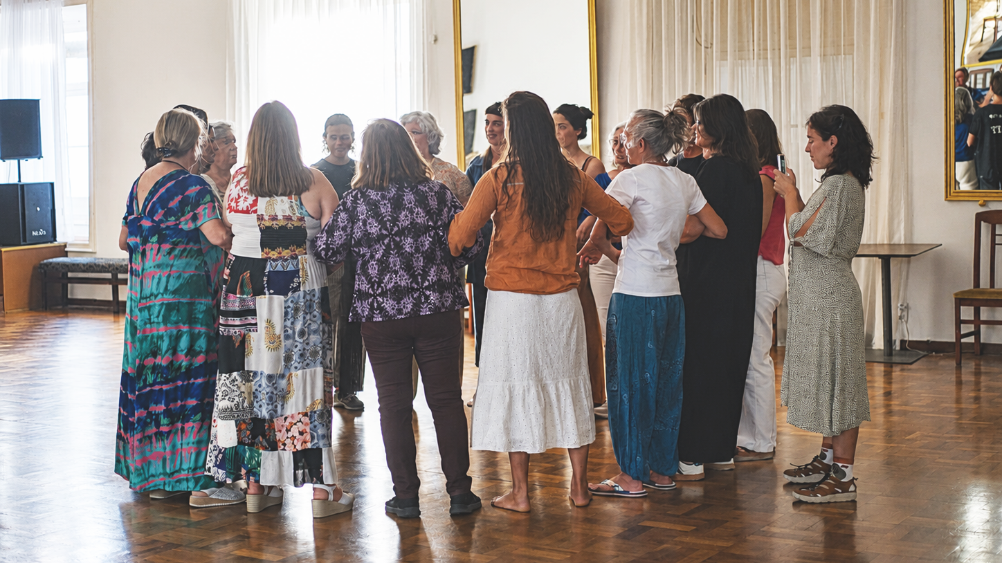 Coro das Mulheres da Ilha
